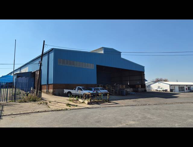 4,000M² FACTORY TO LET IN LILIANTON